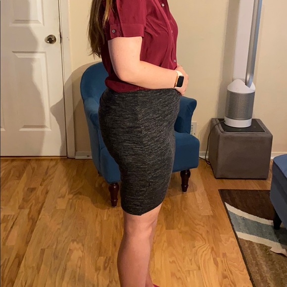 IRO wool and linen blend plume skirt in grey sz S - Picture 4 of 11